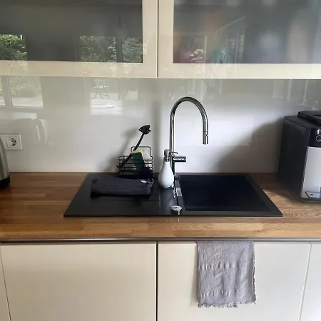 Hébergement de vacances Modernes Holzhaus Im Skandinavischen Stil Mit Grossem Garten Und Sauna Norderstedt